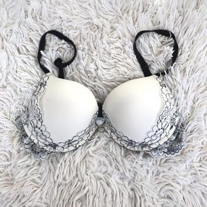 Victoria’s Secret Dream Angels Push-up Bra Sz 34C